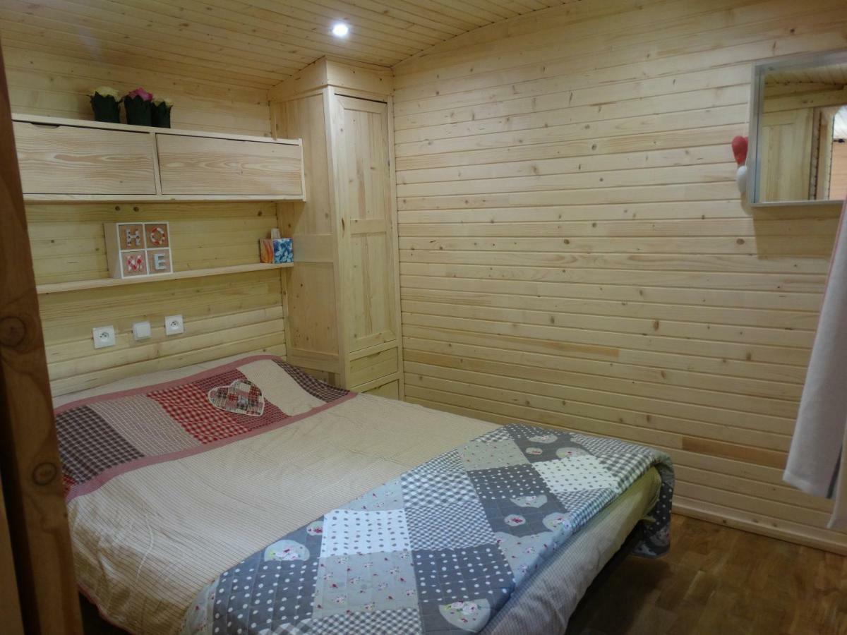 L'Enclos B&B แชติญง-ออง-ดิอัวส์ ภายนอก รูปภาพ